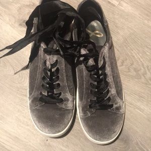 Sam Edelman Womens Sneakers Size 9